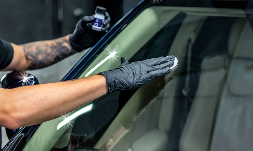 5 Tips for Finding a High-Quality Auto Glass Shop