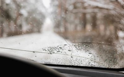 How Heat and Sun Exposure Can Damage Windshields