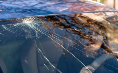 The Dangers of Driving With a Cracked Windshield in Utah
